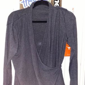 lululemon workout top